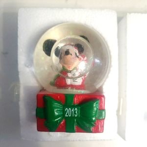 Walt Disney mini snowglobe mickey mouse use wishbook jc penny's 2013